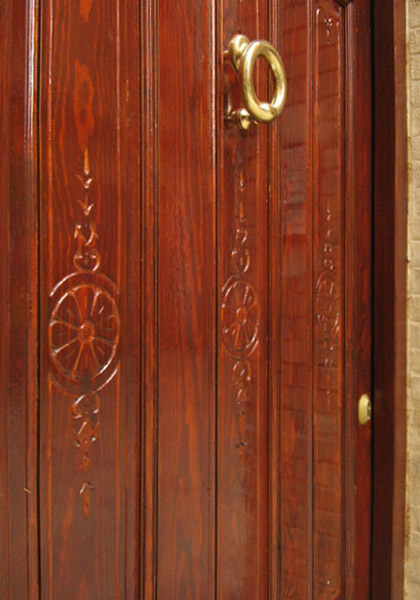 Dekorerad dörr