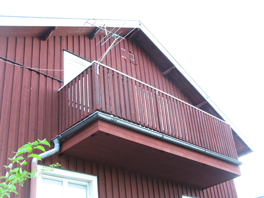 Nytt golv och underrede till balkong